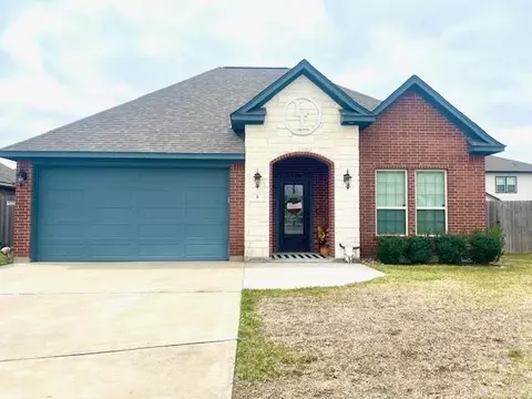 5 Rose Ct, Angleton, TX 77515 photo 1