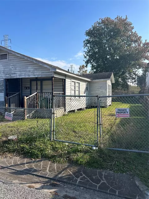 3506 Hinton Blvd, Houston, TX 77022