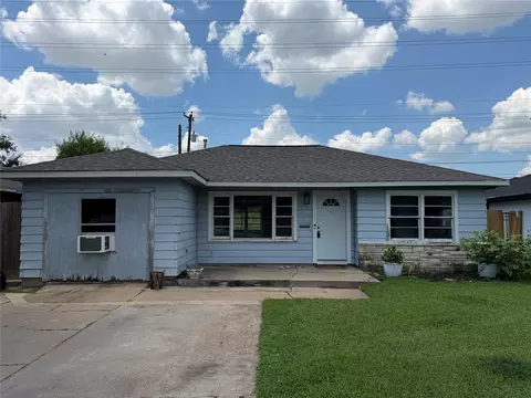 2209 18th St, Galena Park, TX 77547