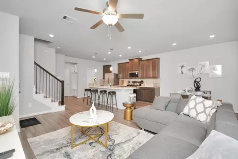 1524 Parkland Oak Dr, Houston, TX 77084
