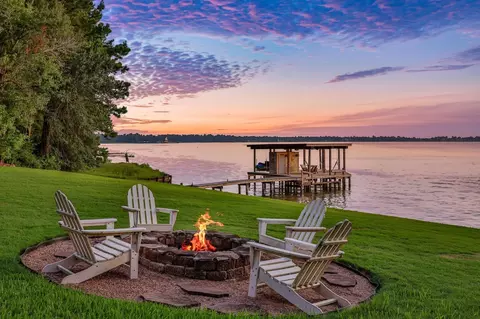 334 Sunset Dr, Livingston, TX 77351
