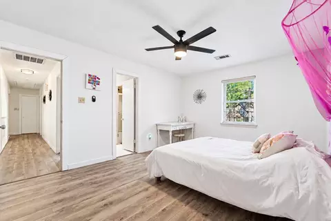 Bedroom - 3211 Candleknoll Dr, Spring, TX 77388 photo 7 of 8