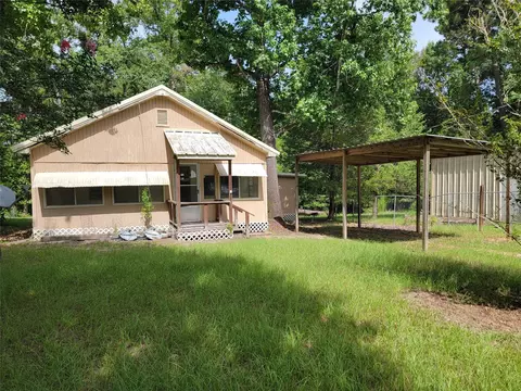 Exterior - 156 White Oak Cir, Trinity, TX 75862 photo 1 of 4