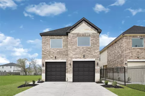 4516 Maggie St, Houston, TX 77051