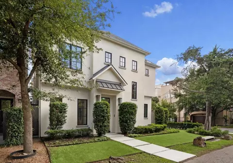 4521 Blossom St, Houston, TX 77007