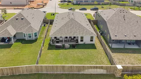 View/Area - 782 Falling Cave Dr, Willis, TX 77378 photo 1 of 8