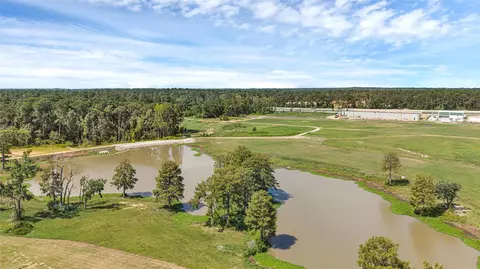 View/Area - 782 Falling Cave Dr, Willis, TX 77378 photo 7 of 8
