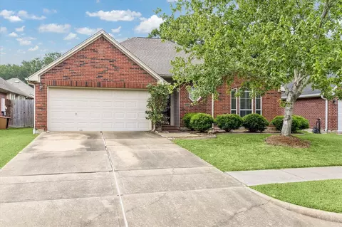 1419 Almond Brook Ln, Houston, TX 77062