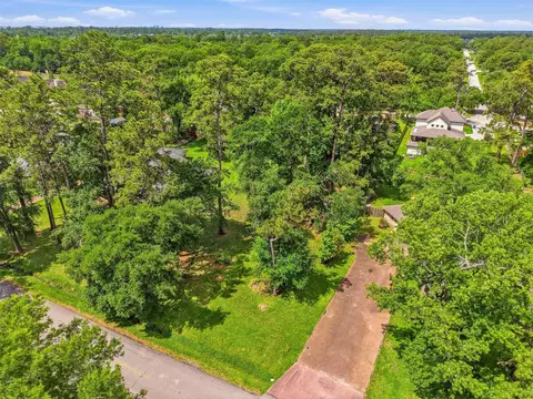 21515 Briar Oak Dr, Humble, TX 77338