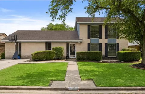 1809 20th Ave N, Texas City, TX 77590