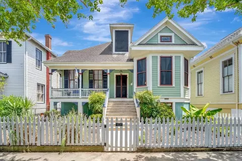 1715 Church St, Galveston, TX 77550