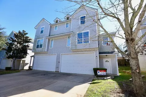 175 Binnacle Ct #B, Willis, TX 77318
