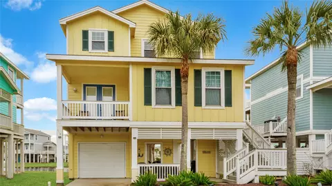 4118 Green Heron Dr, Galveston, TX 77554