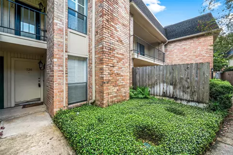 1601 S Shepherd Dr #126, Houston, TX 77019