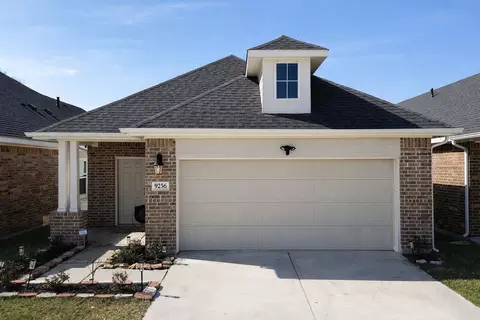 9256 Sea Garden St, Houston, TX 77034