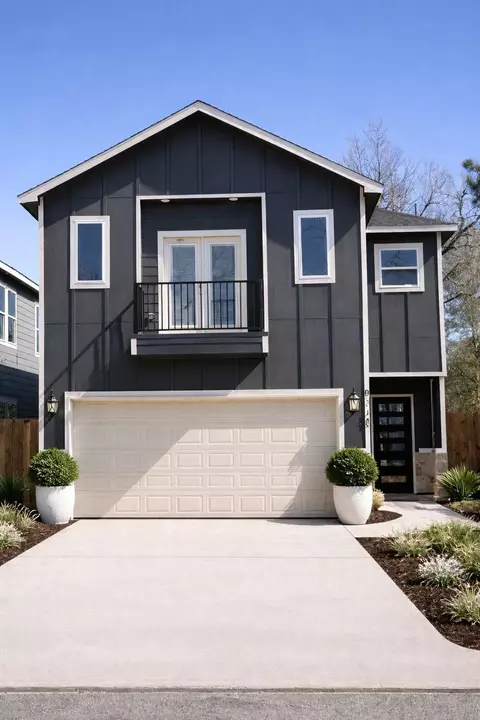 9315 Noel St, Houston, TX 77033