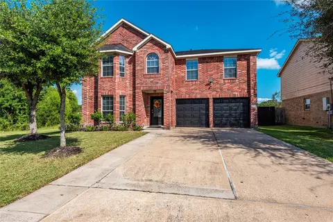 5119 Laurynnbrook Dr, Pasadena, TX 77505