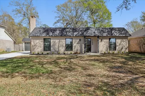 1150 Ivy Ln, Beaumont, TX 77706