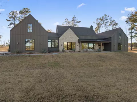 308 Western Rd, Livingston, TX 77351