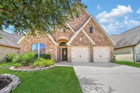 13314 Lazy River Ln, Pearland, TX 77584