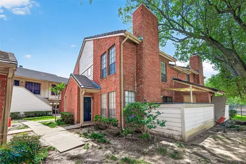 2211 S Kirkwood Rd #68, Houston, TX 77077