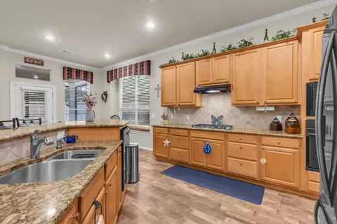 Kitchen - 2 Marlowe Way, Conroe, TX 77384 photo 1 of 5