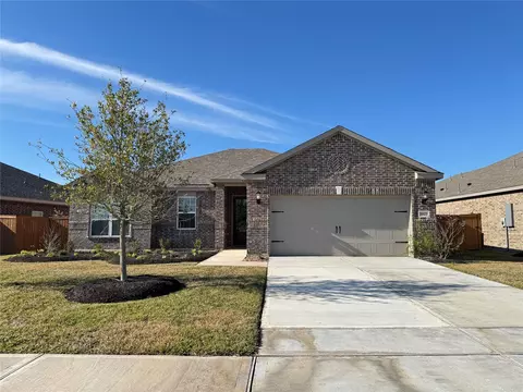 1927 June Lake Ln, Iowa Colony, TX 77583