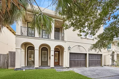 2214 Driscoll St, Houston, TX 77019