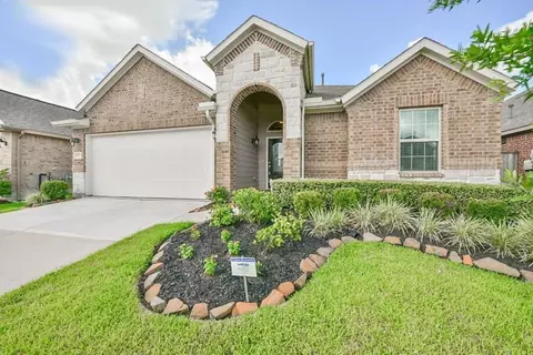 6810 Blue Glade Dr, Richmond, TX 77406