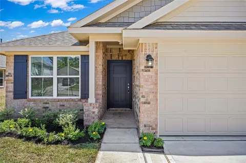 20048 Swinley Forest Dr, Cleveland, TX 77327