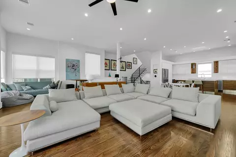 6007 San Felipe St #A, Houston, TX 77057