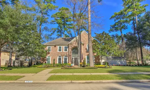 13815 Lakewood Crossing Blvd, Houston, TX 77070