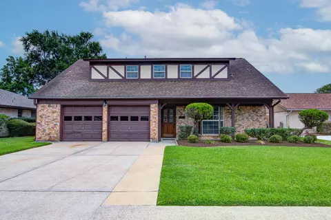 1313 Mcdonald St, Deer Park, TX 77536