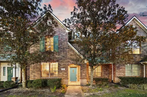 310 Cypress Vis, Houston, TX 77094