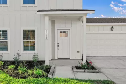 Exterior - 11450 Durant Dr, Conroe, TX 77306 photo 2 of 3