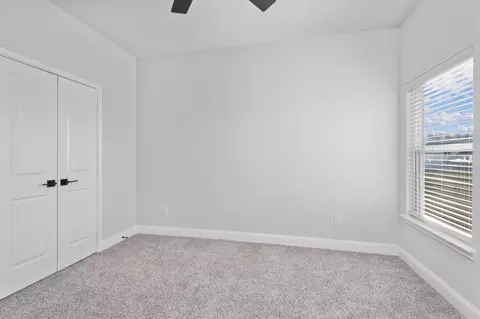 Bedroom - 11450 Durant Dr, Conroe, TX 77306 photo 5 of 7
