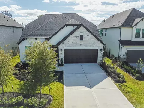 121 Cedar Hammock Trl, The Woodlands, TX 77375
