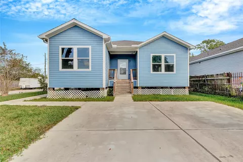 8618 Banting St, Houston, TX 77078