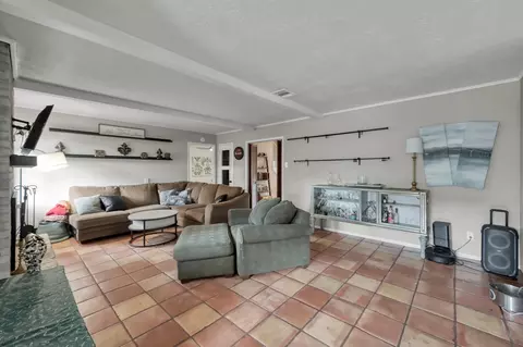 Living - 25610 Walnut Grove Cir, Spring, TX 77380 photo 1 of 3
