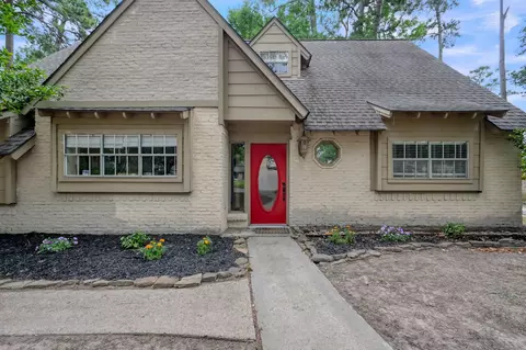 Exterior - 25610 Walnut Grove Cir, Spring, TX 77380 photo 3 of 6