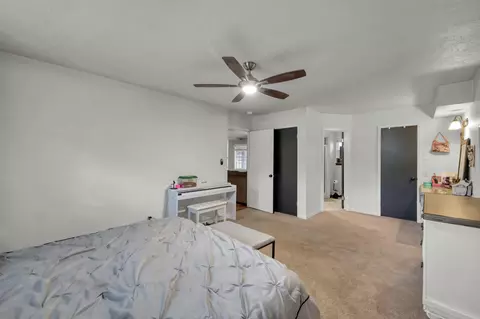 Bedroom - 25610 Walnut Grove Cir, Spring, TX 77380 photo 2 of 7