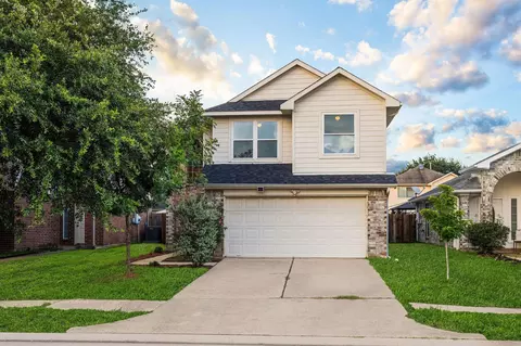 6726 Windy River Ln, Katy, TX 77449