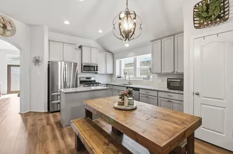 1705 Diamond Mountain Dr, Rosharon, TX 77583