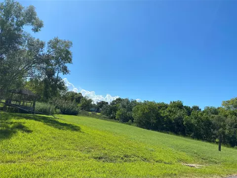 0 Sunrise Dr, La Porte, TX 77571