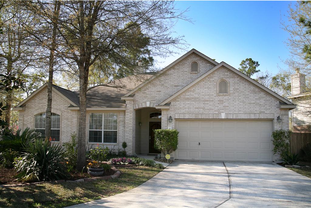 22 Rolling Ridge Ct, Conroe, TX 77385 photo 1