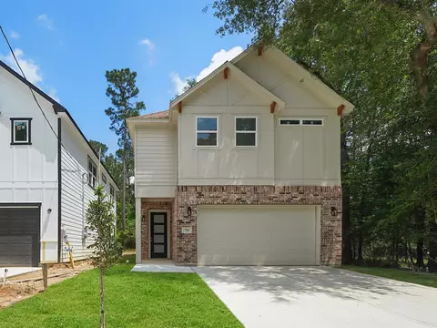 731 Magnolia Point Dr, Huffman, TX 77336