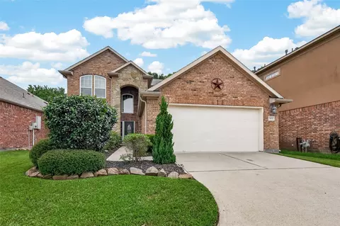3404 Cortona Ln, Friendswood, TX 77546