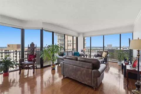 3350 Mccue Rd #1602, Houston, TX 77056