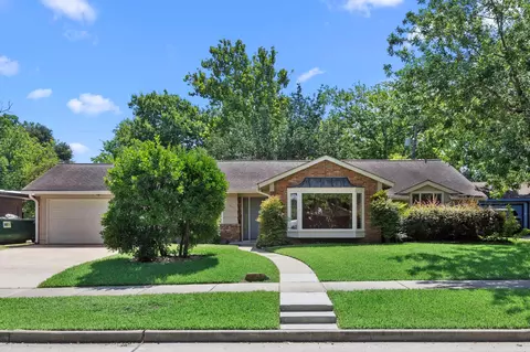9111 Timberside Dr, Houston, TX 77025