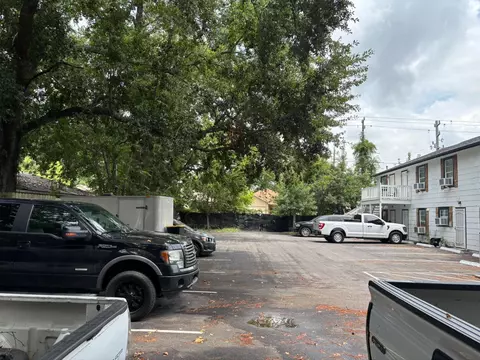 9849 Mesa Dr, Houston, TX 77078 photo 2